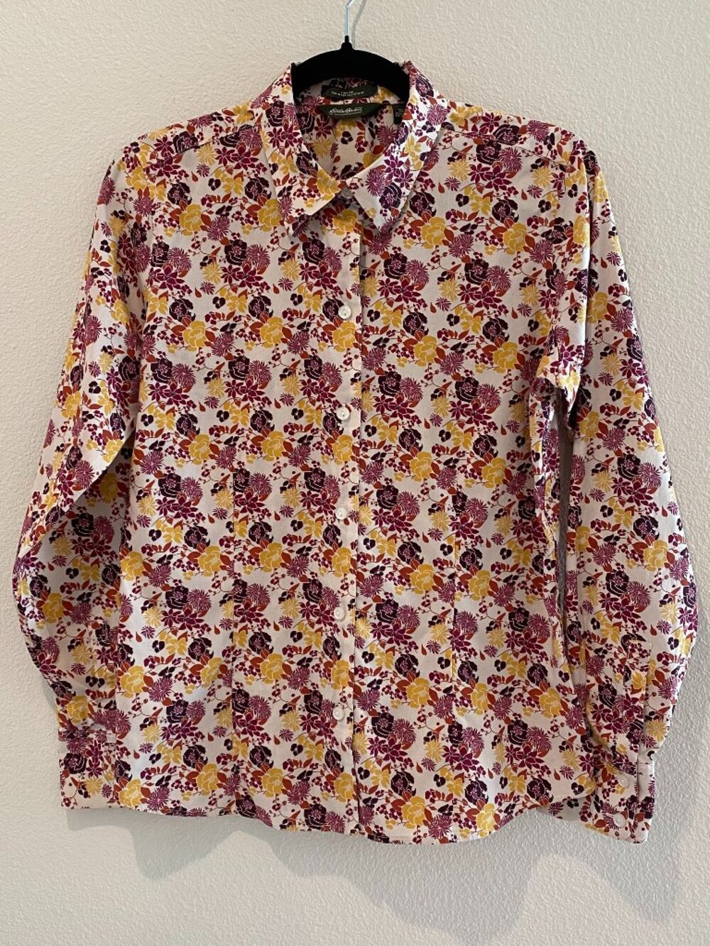 Eddie Bauer Wrinkle Resistant Multicolor Floral Button Down Shirt Medium